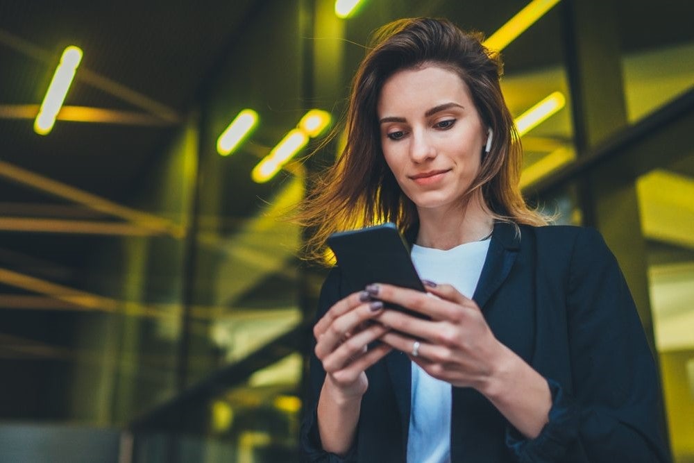 Machine Learning vs Deep Learning